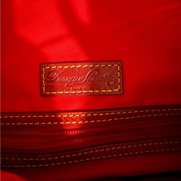 PRE-LOVED Dooney & Bourke Camden
Florentine Hobo Medium Shoulder
Bag - Picture 9 of 13